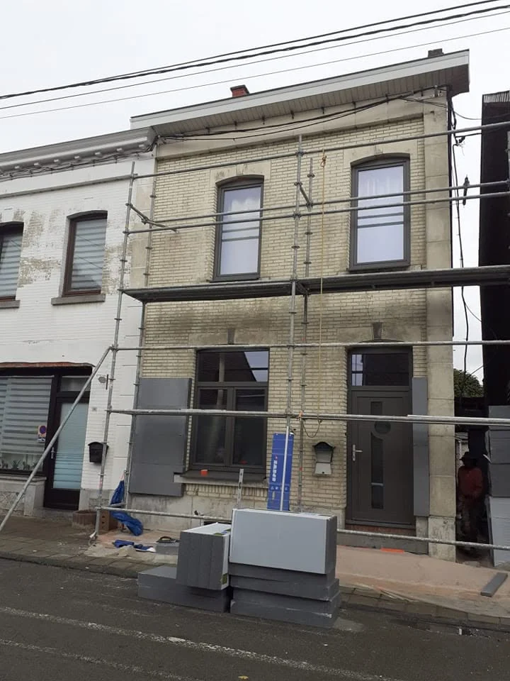 Rénovation de façade — avant